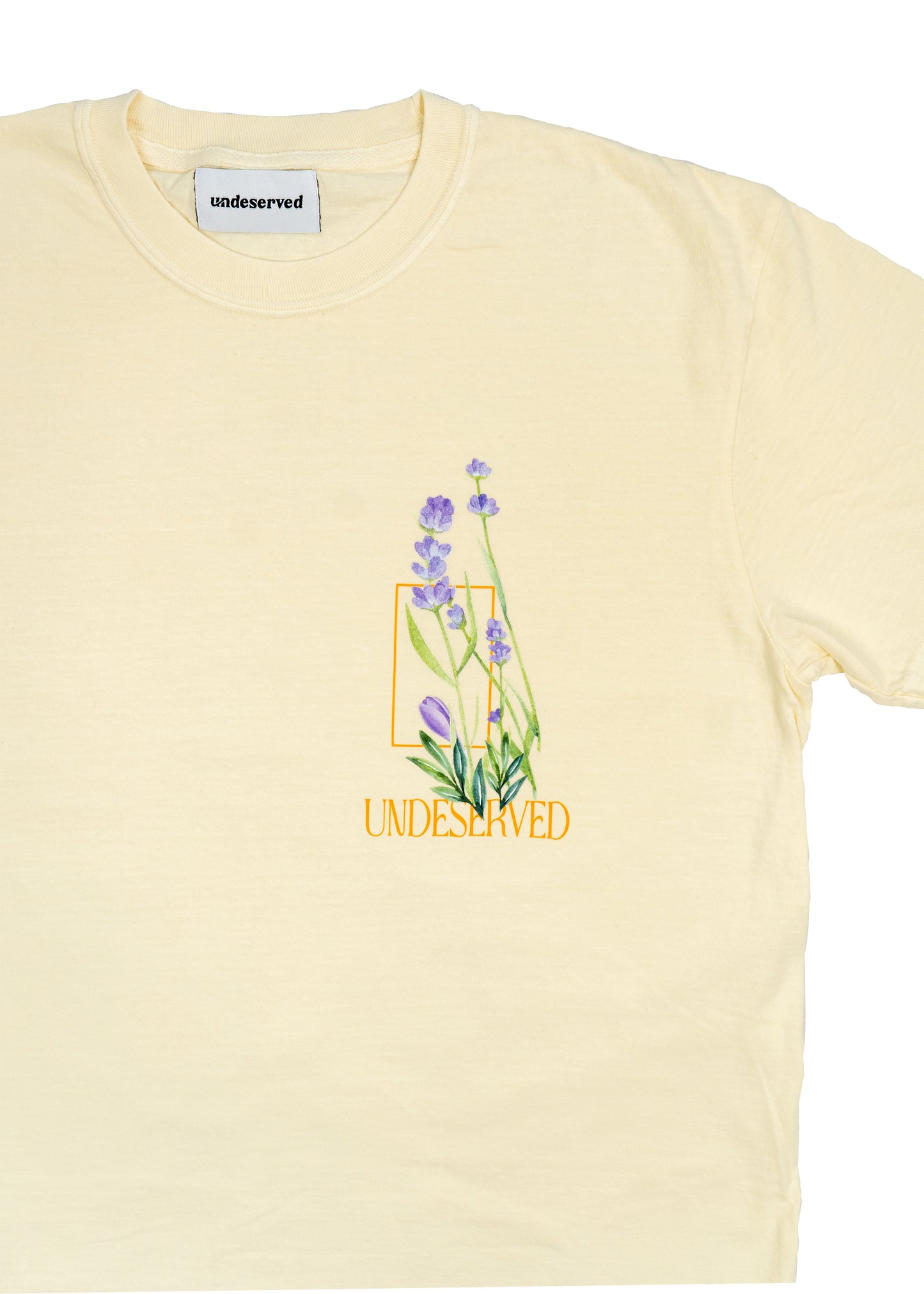 Winter Bloom Tee (Cream)